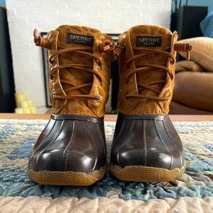 BRAND NEW NEVER WORN Sperry Boots